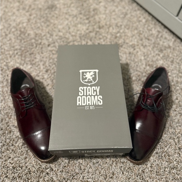 Stacy Adams Burgundy Oxford Shoes - Picture 11 of 15